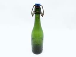 Visa detaljer för Alte Prägeflasche Bierflasche Brauerei zum Feldschlösschen, Oggersheim Heinrich Treiber Bild av Alte Prägeflasche Bierflasche Brauerei zum Feldschlösschen, Oggersheim Heinrich Treiber