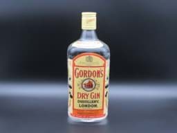 Bild av 1 Flasche Gordons Dry Gin • 0,750 Liter, 47,3 % Vol. Alkohol, Vintage
