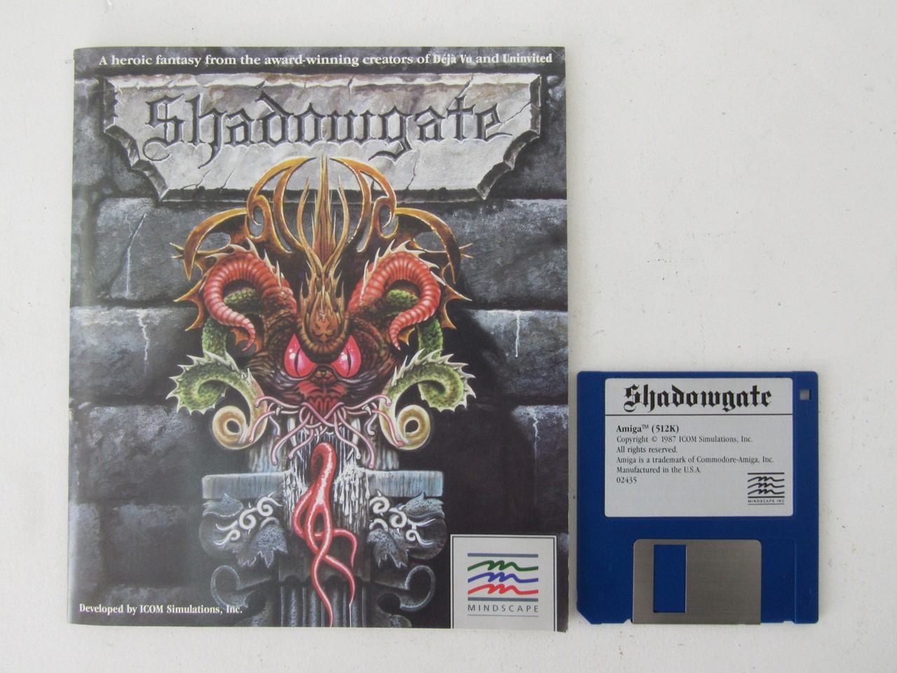Bild av Amiga Spiel Shadowgate mit Anleitung (1987)
