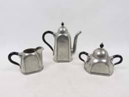 Bild von Art Deco Zinn Kaffee- und Tee Service Ensemble, England