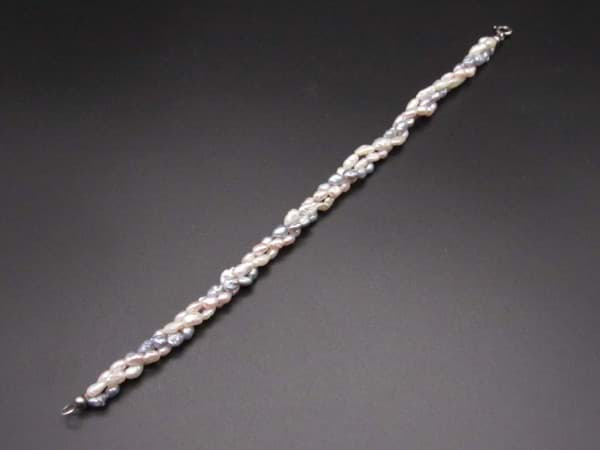 Bild von Saatperlen Armband mit Metallschließe, Keshi Perlen, Akoya und Tahiti Perlen