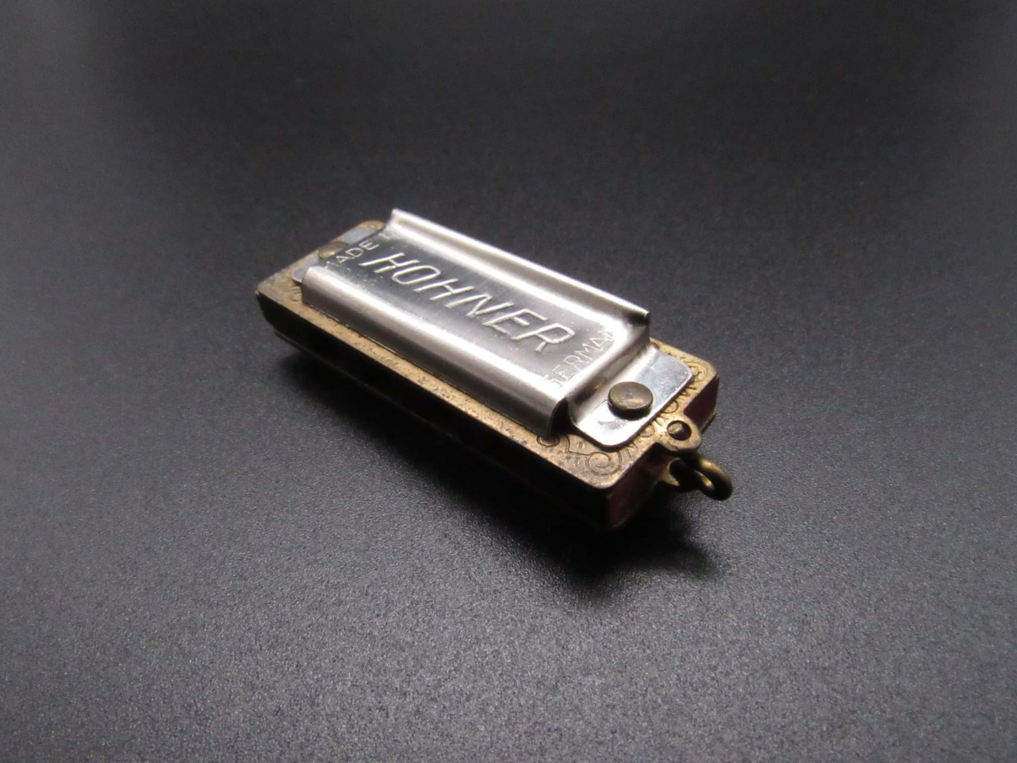 Picture of Miniatur Hohner Mundharmonika mit Schachtel, Sammlerstück 