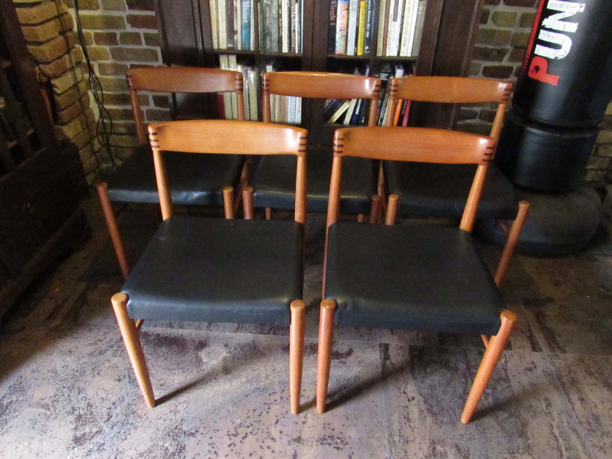 Ensemble de chaises Danish Design de Henry Walter Klein (1919-1987) pour Bramin